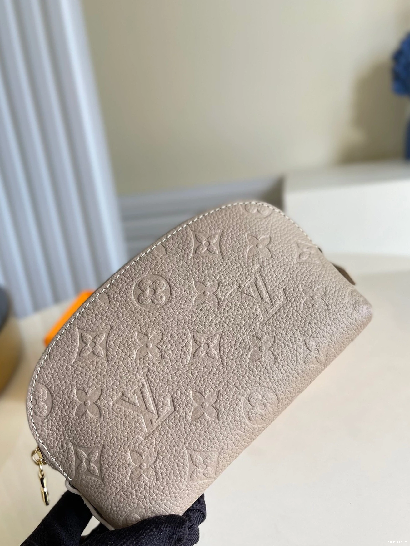 First bags ru reviews VUITTON LOUIS POUCH COSMETIC 0728